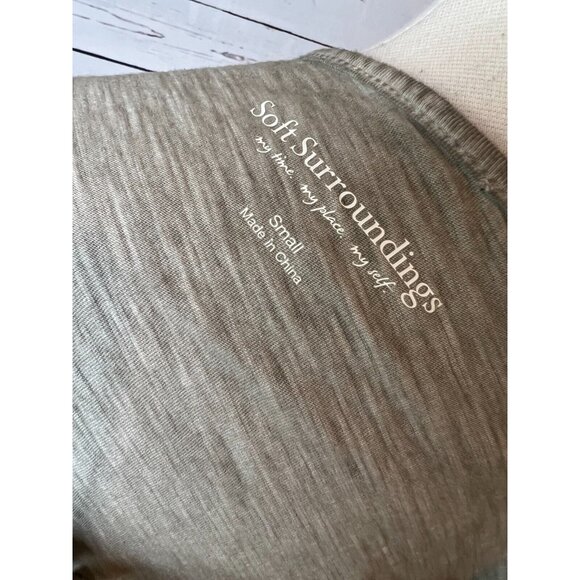 Soft Surroundings Tunic Shirt size Small 2AQ77 Pullover Blouse Top Sexy Cut Out - Picture 3 of 9